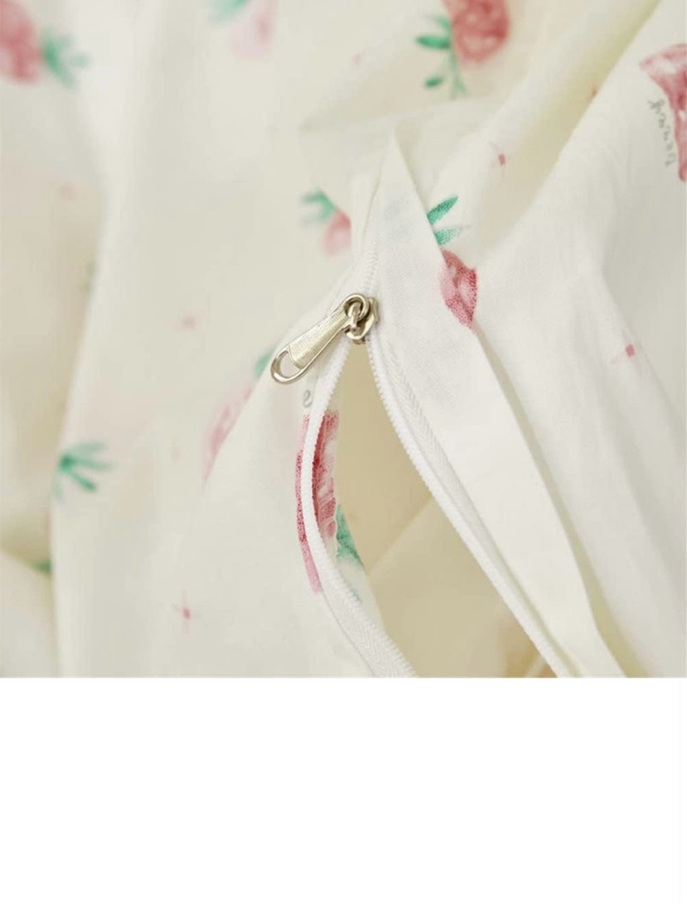 100% Cotton Queen Strawberry Print Cotton Bedding Duvet Cover Set-EUC - Picture 7 of 11